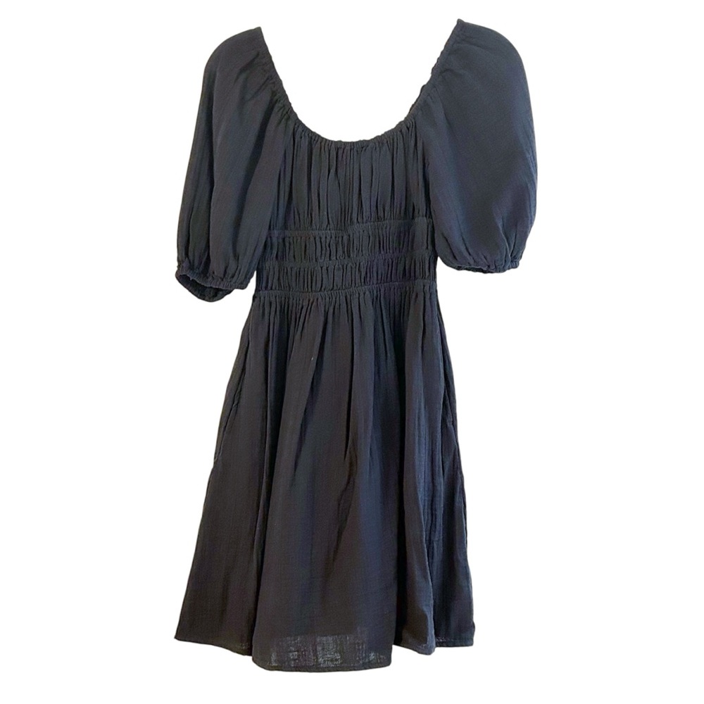 NWT Gap- Smocked Puff Sleeve Black Dress